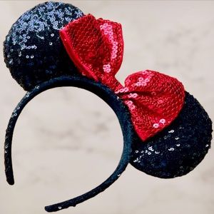 Minnie Mouse Sequined Ears